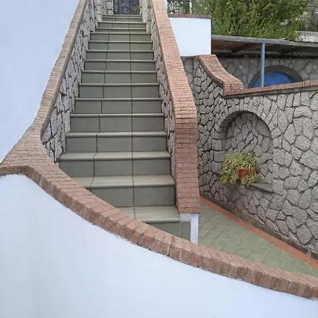 Aiano 住宿加早餐酒店 卡普里